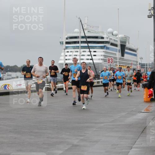 13.09.2026 - Kiel Lauf Andreas Tolksdorf http://msf.ph/oto/10479912 13.09.2026 11:53:38 Kiellinie 4, 8461, 11447, 4162, 3 meine-sportfotos.de