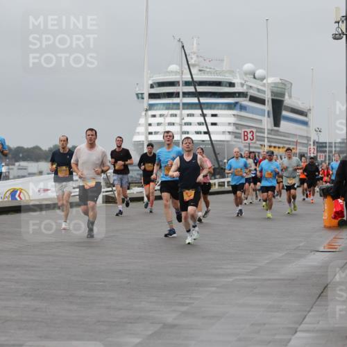 13.09.2026 - Kiel Lauf Andreas Tolksdorf http://msf.ph/oto/10479914 13.09.2026 11:53:38 Kiellinie 4, 8461, 11447, 3 meine-sportfotos.de