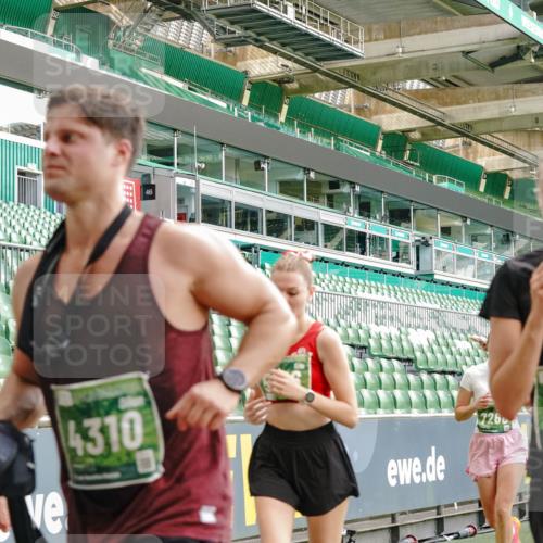 13.09.2026 - 21. swb-Marathon Bremen Michael Burmester http://msf.ph/oto/10479945 13.09.2026 13:19:00 Laufen im Stadion 311, 333, 404, 486, 512, 546, 732, 753, 837, 921, 938, 1156, 1431, 1506, 1765, 1844, 1868, 1916, 2056, 2123, 2137, 2224, 2240, 2294, 2315, 2357, 2358, 2453, 2557, 2563, 2601, 2614, 2622, 2626, 2647, 2689, 2702, 2703, 2722, 2786, 2843, 2845, 2849, 2857, 2879, 2880, 2893, 2944, 2983, 2999, 3031, 3046, 3072, 3096, 3100, 3116, 3146, 3180, 3189, 3198, 3210, 3243, 3263, 3285, 3287, 3315, 3337, 3421, 3476, 3537, 3548, 3619, 3633, 3654, 3740, 3879, 4478 meine-sportfotos.de