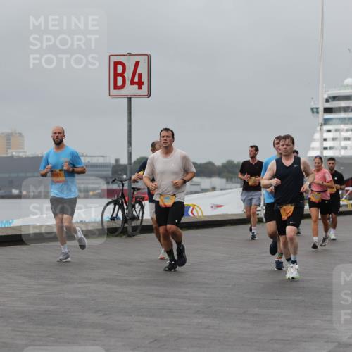 13.09.2026 - Kiel Lauf Andreas Tolksdorf http://msf.ph/oto/10479949 13.09.2026 11:53:40 Kiellinie 8461, 4, 3 meine-sportfotos.de