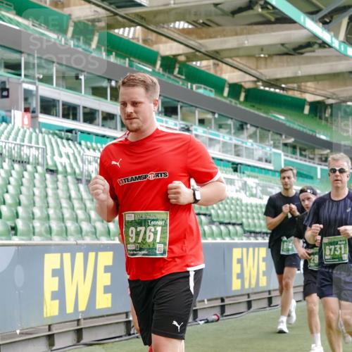 13.09.2026 - 21. swb-Marathon Bremen Michael Burmester http://msf.ph/oto/10479958 13.09.2026 13:19:00 Laufen im Stadion 311, 333, 404, 486, 512, 546, 732, 753, 837, 921, 938, 1156, 1431, 1506, 1765, 1844, 1868, 1916, 2056, 2123, 2137, 2224, 2240, 2294, 2315, 2357, 2358, 2453, 2557, 2563, 2601, 2614, 2622, 2626, 2647, 2689, 2702, 2703, 2722, 2786, 2843, 2845, 2849, 2857, 2879, 2880, 2893, 2944, 2983, 2999, 3031, 3046, 3072, 3096, 3100, 3116, 3146, 3180, 3189, 3198, 3210, 3243, 3263, 3285, 3287, 3315, 3337, 3421, 3476, 3537, 3548, 3619, 3633, 3654, 3740, 3879, 4478 meine-sportfotos.de