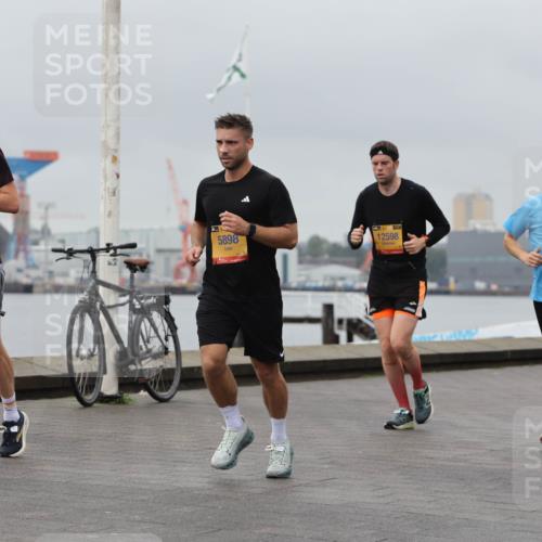 13.09.2026 - Kiel Lauf Andreas Tolksdorf http://msf.ph/oto/10479982 13.09.2026 11:53:48 Kiellinie 5898, 12598, 10874, 4 meine-sportfotos.de