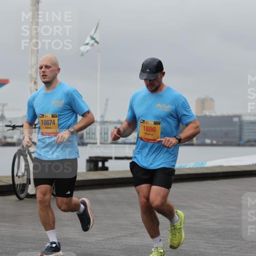 13.09.2026 - Kiel Lauf Andreas Tolksdorf http://msf.ph/oto/10480024 13.09.2026 11:53:50 Kiellinie 38, 125, 10874, 38, 1886 meine-sportfotos.de