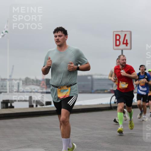 13.09.2026 - Kiel Lauf Andreas Tolksdorf http://msf.ph/oto/10480037 13.09.2026 11:53:51 Kiellinie 4 meine-sportfotos.de