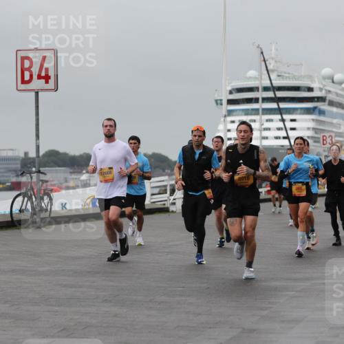 13.09.2026 - Kiel Lauf Andreas Tolksdorf http://msf.ph/oto/10480163 13.09.2026 11:54:05 Kiellinie 4, 12668, 8918, 985, 3 meine-sportfotos.de