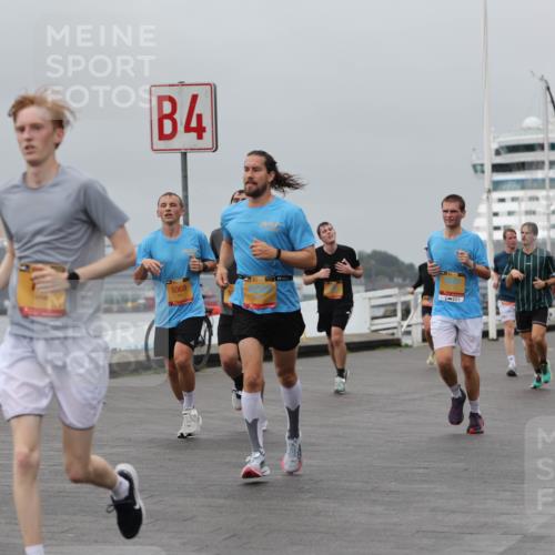 13.09.2026 - Kiel Lauf Andreas Tolksdorf http://msf.ph/oto/10480282 13.09.2026 11:54:12 Kiellinie 602, 11, 4, 5069, 2422 meine-sportfotos.de