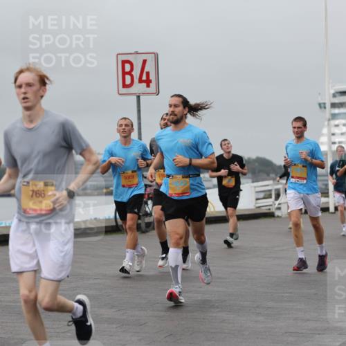 13.09.2026 - Kiel Lauf Andreas Tolksdorf http://msf.ph/oto/10480283 13.09.2026 11:54:12 Kiellinie 602, 766, 4, 5069, 5795, 99, 2422 meine-sportfotos.de