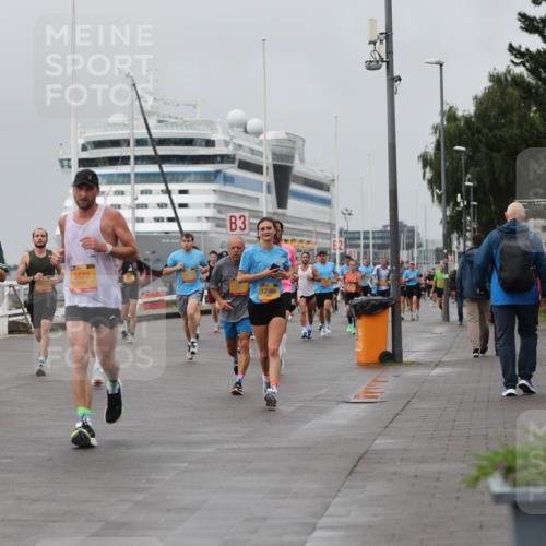 13.09.2026 - Kiel Lauf Andreas Tolksdorf http://msf.ph/oto/10480310 13.09.2026 11:54:15 Kiellinie 2422, 3, 12486, 1 meine-sportfotos.de