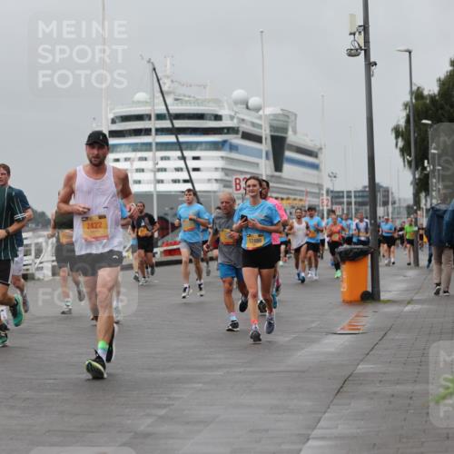 13.09.2026 - Kiel Lauf Andreas Tolksdorf http://msf.ph/oto/10480320 13.09.2026 11:54:15 Kiellinie 2422, 3, 12486 meine-sportfotos.de