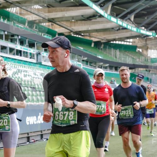 13.09.2026 - 21. swb-Marathon Bremen Michael Burmester http://msf.ph/oto/10480352 13.09.2026 13:19:15 Laufen im Stadion 333, 404, 464, 486, 512, 546, 732, 753, 837, 921, 938, 1066, 1156, 1431, 1506, 1765, 1844, 1868, 1916, 2028, 2056, 2123, 2137, 2224, 2240, 2294, 2315, 2357, 2358, 2453, 2557, 2563, 2614, 2622, 2626, 2689, 2702, 2703, 2722, 2756, 2786, 2843, 2845, 2849, 2857, 2879, 2880, 2893, 2944, 2983, 2999, 3031, 3046, 3059, 3072, 3096, 3100, 3116, 3146, 3189, 3198, 3210, 3243, 3263, 3285, 3287, 3315, 3476, 3537, 3619, 3633, 3654, 3740, 3879, 4478 meine-sportfotos.de