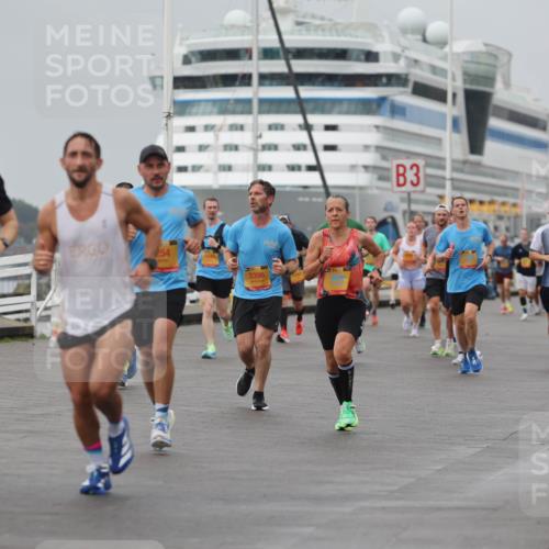 13.09.2026 - Kiel Lauf Andreas Tolksdorf http://msf.ph/oto/10480402 13.09.2026 11:54:25 Kiellinie 3 meine-sportfotos.de