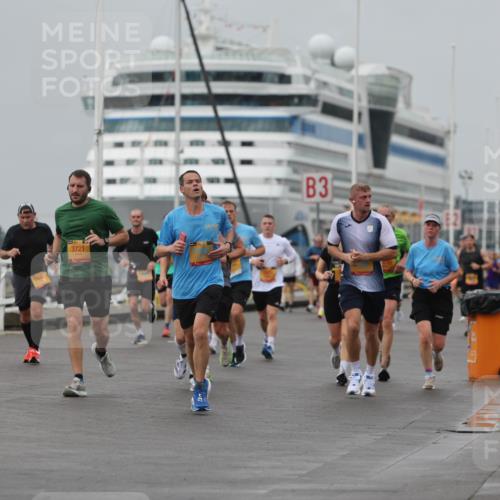 13.09.2026 - Kiel Lauf Andreas Tolksdorf http://msf.ph/oto/10480464 13.09.2026 11:54:29 Kiellinie 6641, 3 meine-sportfotos.de