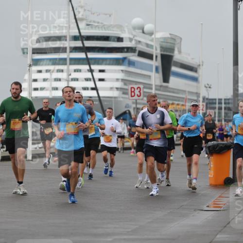 13.09.2026 - Kiel Lauf Andreas Tolksdorf http://msf.ph/oto/10480468 13.09.2026 11:54:30 Kiellinie 6641, 3721, 3 meine-sportfotos.de