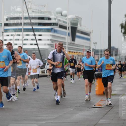 13.09.2026 - Kiel Lauf Andreas Tolksdorf http://msf.ph/oto/10480481 13.09.2026 11:54:31 Kiellinie 46, 3721, 2876 meine-sportfotos.de