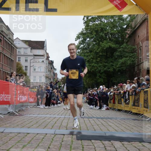13.09.2026 - Kiel Lauf Yannick Fuchs http://msf.ph/oto/10484789 13.09.2026 10:22:51 Ziel 5326, 151, 4621, 5603, 8240, 9678, 10568, 4621, 8708 meine-sportfotos.de