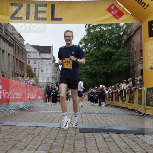 13.09.2026 - Kiel Lauf Yannick Fuchs http://msf.ph/oto/10484796 13.09.2026 10:22:52 Ziel 5326, 151, 5603, 8240, 9678, 10568, 4621, 8708 meine-sportfotos.de