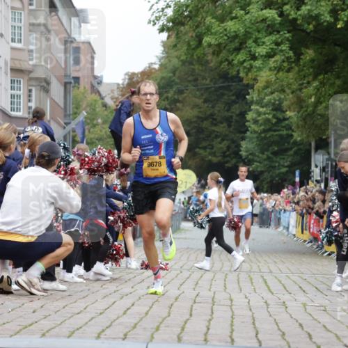 13.09.2026 - Kiel Lauf Yannick Fuchs http://msf.ph/oto/10487130 13.09.2026 10:23:37 Ziel 716, 2937, 3465, 4645, 6302, 8809, 9678, 10568, 9678 meine-sportfotos.de