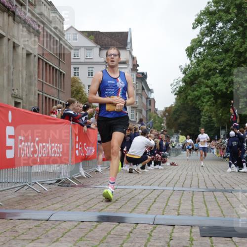 13.09.2026 - Kiel Lauf Yannick Fuchs http://msf.ph/oto/10487135 13.09.2026 10:23:39 Ziel 716, 2937, 3465, 4645, 6302, 8809, 9678, 10568, 9678 meine-sportfotos.de
