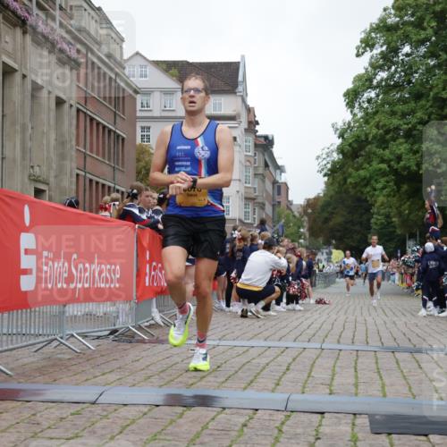 13.09.2026 - Kiel Lauf Yannick Fuchs http://msf.ph/oto/10487136 13.09.2026 10:23:40 Ziel 716, 2937, 3465, 4645, 6302, 8809, 9678, 10568, 9678 meine-sportfotos.de