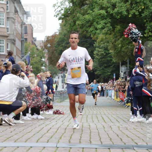 13.09.2026 - Kiel Lauf Yannick Fuchs http://msf.ph/oto/10487140 13.09.2026 10:23:43 Ziel 716, 2937, 3465, 4645, 6302, 8809, 10568, 9678, 10568 meine-sportfotos.de