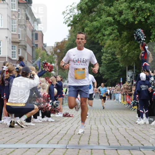 13.09.2026 - Kiel Lauf Yannick Fuchs http://msf.ph/oto/10487142 13.09.2026 10:23:43 Ziel 716, 2937, 3465, 4645, 6302, 8809, 10568, 9678, 10568 meine-sportfotos.de