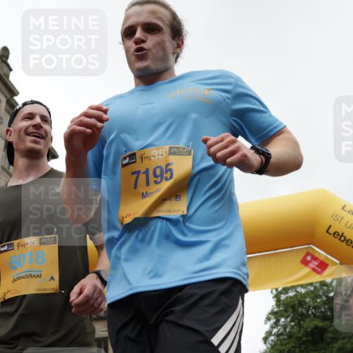 13.09.2026 - Kiel Lauf Yannick Fuchs http://msf.ph/oto/10487220 13.09.2026 10:24:49 Ziel 2158, 2501, 7233, 11798, 2664, 4199, 7457, 9298, 11647, 6174, 7069, 8656, 2664, 6018, 6433, 7195, 9298 meine-sportfotos.de