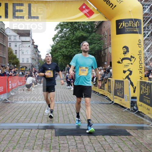 13.09.2026 - Kiel Lauf Yannick Fuchs http://msf.ph/oto/10487223 13.09.2026 10:24:52 Ziel 2158, 7069, 7233, 8656, 11798, 2501, 4199, 7457, 9298, 11647, 6174, 2664, 7195, 9298 meine-sportfotos.de