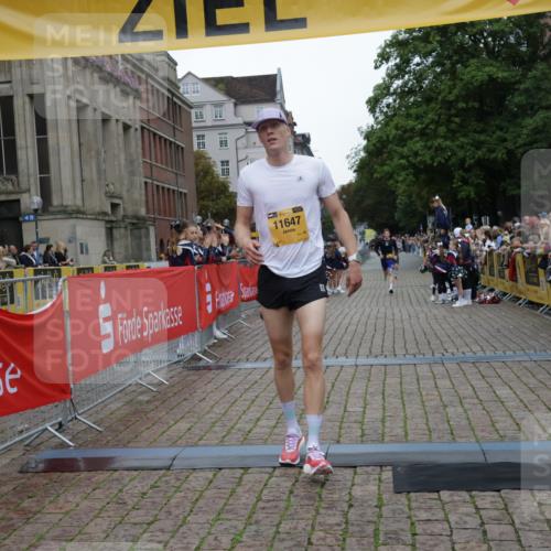 13.09.2026 - Kiel Lauf Yannick Fuchs http://msf.ph/oto/10487227 13.09.2026 10:24:58 Ziel 6174, 7069, 7233, 8656, 11798, 2158, 2501, 4199, 7457, 4858, 2664, 9298, 11647 meine-sportfotos.de