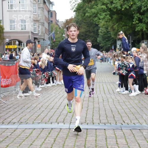 13.09.2026 - Kiel Lauf Yannick Fuchs http://msf.ph/oto/10487232 13.09.2026 10:25:02 Ziel 6174, 7069, 7233, 8656, 2158, 2501, 4199, 7457, 11798, 4858, 4199, 7457, 11647 meine-sportfotos.de