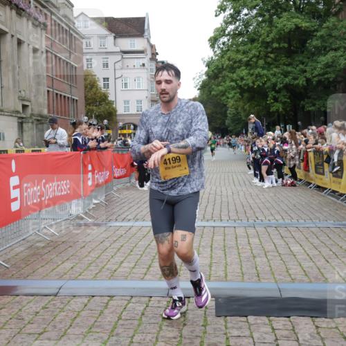 13.09.2026 - Kiel Lauf Yannick Fuchs http://msf.ph/oto/10487241 13.09.2026 10:25:06 Ziel 6174, 7069, 8656, 2158, 2501, 7069, 7233, 11798, 4858, 6958, 4199, 7457 meine-sportfotos.de