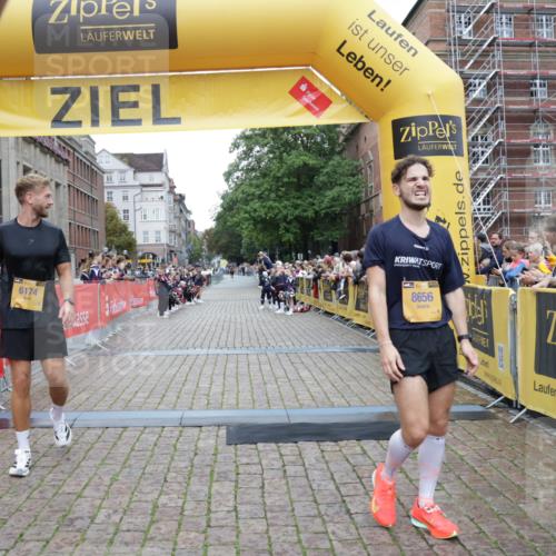 13.09.2026 - Kiel Lauf Yannick Fuchs http://msf.ph/oto/10487273 13.09.2026 10:25:35 Ziel 2107, 6585, 6958, 7377, 8566, 10095, 4858, 1625, 2084, 4463, 8643, 6174, 7069, 7233, 8656 meine-sportfotos.de