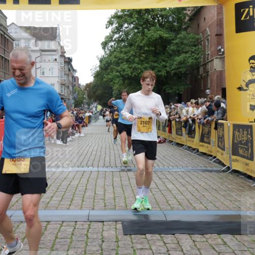 13.09.2026 - Kiel Lauf Yannick Fuchs http://msf.ph/oto/10487308 13.09.2026 10:26:15 Ziel 5001, 7294, 11169, 11348, 1625, 2084, 2107, 4167, 4463, 7595, 8643, 9077, 10850, 10034, 10964, 2084, 2107, 6585, 7377, 8643 meine-sportfotos.de