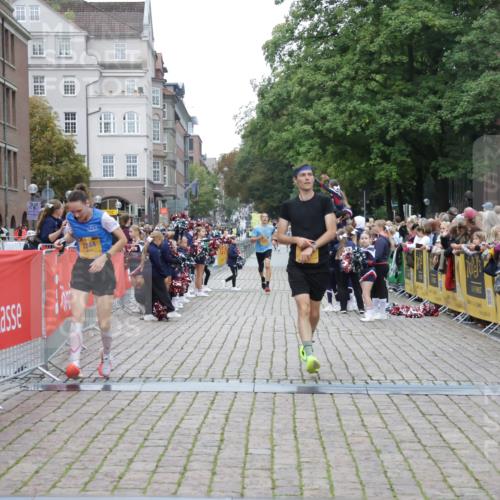 13.09.2026 - Kiel Lauf Yannick Fuchs http://msf.ph/oto/10487368 13.09.2026 10:27:11 Ziel 601, 1773, 1800, 9089, 10435, 12699, 12738, 1102, 1717, 2244, 3945, 4278, 5484, 6509, 9105, 12421, 1189, 1498, 6156, 8846, 10784, 2244, 4278 meine-sportfotos.de