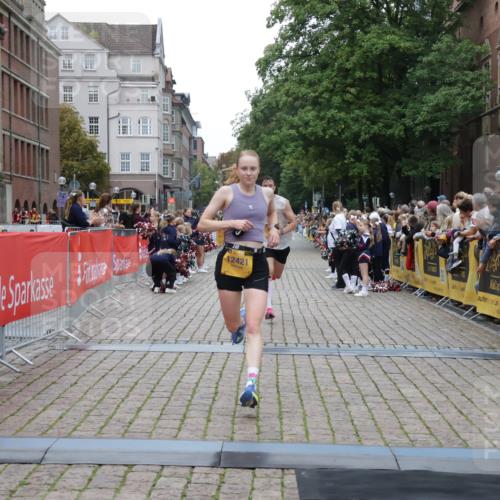 13.09.2026 - Kiel Lauf Yannick Fuchs http://msf.ph/oto/10487375 13.09.2026 10:27:25 Ziel 1189, 1498, 6156, 8846, 10435, 10784, 601, 1773, 1800, 3945, 5484, 6509, 9089, 9105, 12421, 12699, 12738, 531, 4564, 5080, 8276, 9835, 1717, 3945, 12421 meine-sportfotos.de