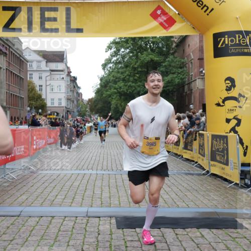 13.09.2026 - Kiel Lauf Yannick Fuchs http://msf.ph/oto/10487378 13.09.2026 10:27:27 Ziel 1189, 1498, 4564, 6156, 8846, 10784, 601, 1773, 1800, 5484, 6509, 9089, 9105, 10435, 12699, 12738, 531, 5080, 8276, 9835, 1717, 3945, 12421 meine-sportfotos.de