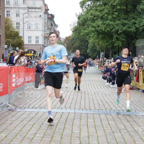 13.09.2026 - Kiel Lauf Yannick Fuchs http://msf.ph/oto/10487425 13.09.2026 10:27:55 Ziel 5124, 5513, 6621, 8919, 10520, 11062, 531, 1189, 1498, 4564, 5080, 6156, 8276, 8846, 9835, 10784, 754, 2181, 2226, 2303, 2814, 3199, 4814, 10468, 10906, 11744, 1189, 8846, 9089, 10435, 10784 meine-sportfotos.de
