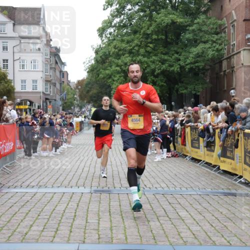 13.09.2026 - Kiel Lauf Yannick Fuchs http://msf.ph/oto/10487437 13.09.2026 10:28:07 Ziel 754, 2181, 2226, 2303, 2814, 3199, 4814, 5124, 10906, 11744, 531, 4564, 5080, 5513, 6621, 8276, 8919, 9835, 10520, 11062, 3518, 7484, 10260, 10468, 12745, 1498, 4564, 6156, 9835 meine-sportfotos.de
