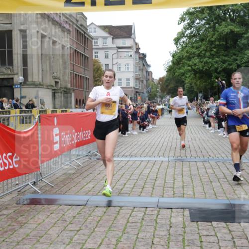 13.09.2026 - Kiel Lauf Yannick Fuchs http://msf.ph/oto/10487444 13.09.2026 10:28:15 Ziel 754, 2181, 2814, 3518, 4814, 10468, 10906, 11744, 12745, 2226, 2303, 3199, 5080, 5124, 5513, 6621, 8276, 8919, 10520, 11062, 11744, 571, 2072, 2606, 3825, 6421, 6673, 7484, 8426, 10260, 11789, 531, 5080, 8276, 9835 meine-sportfotos.de