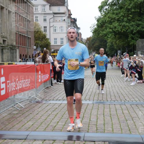 13.09.2026 - Kiel Lauf Yannick Fuchs http://msf.ph/oto/10487464 13.09.2026 10:28:24 Ziel 2072, 3518, 6421, 7484, 10260, 12745, 754, 2181, 2226, 2303, 2814, 3199, 4814, 5124, 6621, 8919, 10468, 10520, 10906, 11062, 11744, 571, 760, 1558, 2606, 3825, 4356, 6673, 8426, 9704, 11701, 11789, 12308, 5513, 8919, 11062 meine-sportfotos.de