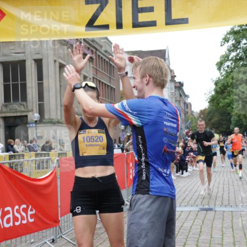 13.09.2026 - Kiel Lauf Yannick Fuchs http://msf.ph/oto/10487480 13.09.2026 10:28:34 Ziel 571, 1558, 2072, 2606, 3825, 4356, 6421, 6673, 7484, 8426, 11789, 754, 2181, 2226, 2303, 2814, 3199, 3518, 4814, 5124, 7484, 10260, 10468, 10906, 11744, 12745, 369, 760, 2673, 3756, 4054, 7096, 7361, 9704, 11701, 11786, 12308, 2226, 5124, 6621, 10520 meine-sportfotos.de