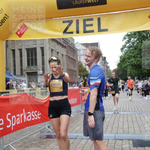 13.09.2026 - Kiel Lauf Yannick Fuchs http://msf.ph/oto/10487482 13.09.2026 10:28:35 Ziel 571, 1558, 2072, 2606, 3825, 4356, 6421, 6673, 8426, 11789, 754, 2181, 2226, 2303, 2814, 3199, 3518, 4814, 5124, 7484, 10260, 10468, 10906, 11744, 12745, 369, 760, 2673, 3756, 4054, 7096, 7361, 8581, 9704, 11701, 11786, 12308, 2226, 2303, 3199, 5124, 6621, 10520 meine-sportfotos.de