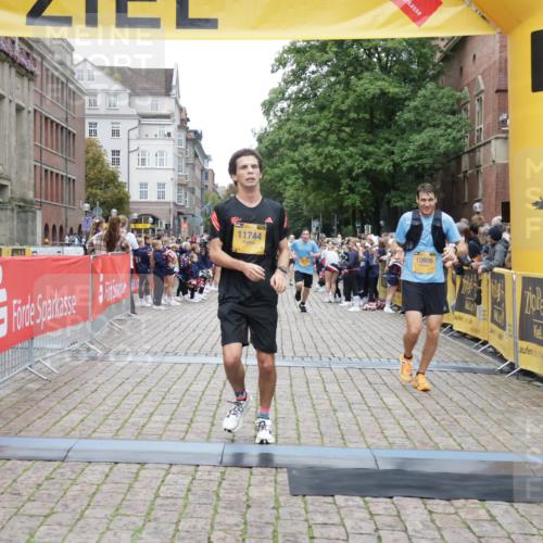 13.09.2026 - Kiel Lauf Yannick Fuchs http://msf.ph/oto/10487499 13.09.2026 10:28:41 Ziel 571, 760, 1558, 2606, 3825, 4356, 6673, 7361, 8426, 9704, 11701, 11789, 12308, 754, 2072, 2181, 2814, 3518, 3825, 4814, 6421, 6673, 7484, 10260, 10468, 10906, 12745, 369, 2673, 3756, 3951, 4054, 4410, 5213, 7096, 8581, 10163, 10539, 10547, 11278, 11786, 754, 2226, 2303, 2814, 3199, 4814, 5124, 10906, 11744 meine-sportfotos.de
