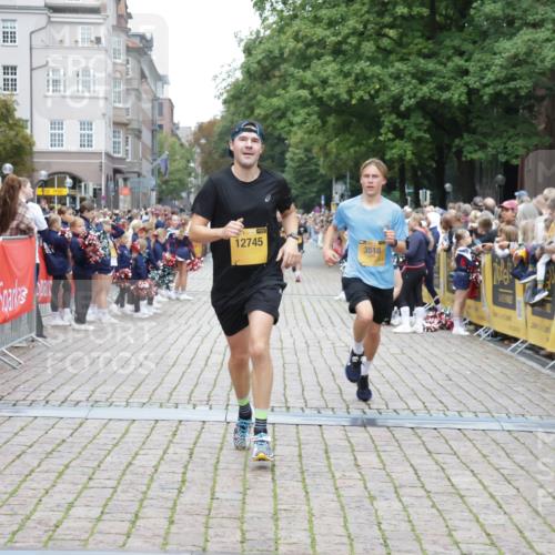 13.09.2026 - Kiel Lauf Yannick Fuchs http://msf.ph/oto/10487513 13.09.2026 10:28:50 Ziel 369, 760, 2673, 3756, 4054, 7096, 7361, 8581, 9704, 11701, 11786, 12308, 571, 1558, 2072, 2606, 3518, 3825, 4356, 6421, 6673, 7484, 8426, 10260, 11789, 12745, 1514, 1716, 2152, 3370, 3951, 4190, 4410, 4470, 5213, 7426, 8072, 10163, 10539, 10547, 11278, 12125, 754, 2181, 2814, 3518, 4814, 10468, 12745 meine-sportfotos.de
