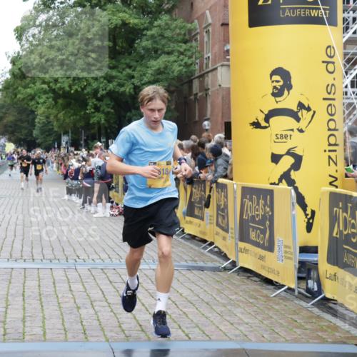 13.09.2026 - Kiel Lauf Yannick Fuchs http://msf.ph/oto/10487517 13.09.2026 10:28:52 Ziel 369, 760, 2673, 3756, 4054, 5213, 7096, 7361, 8581, 9704, 11278, 11701, 11786, 12308, 571, 760, 1558, 2072, 2606, 3825, 4356, 6421, 6673, 7484, 8426, 10260, 11701, 11789, 1514, 1716, 2152, 3370, 3926, 3951, 4190, 4410, 4470, 7426, 8072, 10163, 10539, 10547, 12125, 2181, 3518, 10468, 12745 meine-sportfotos.de
