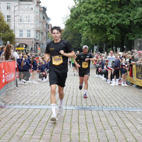 13.09.2026 - Kiel Lauf Yannick Fuchs http://msf.ph/oto/10487530 13.09.2026 10:28:58 Ziel 1514, 2152, 2673, 3951, 4054, 4410, 5213, 7426, 8581, 10163, 10539, 10547, 11278, 11786, 369, 571, 760, 1558, 2072, 2606, 3756, 3825, 4356, 6421, 6673, 7096, 7361, 7484, 8426, 9704, 10260, 11701, 11789, 12308, 296, 494, 1716, 1828, 1891, 3370, 3926, 4190, 4470, 5584, 8072, 10358, 11855, 12125, 3518, 7484, 10260, 12745 meine-sportfotos.de