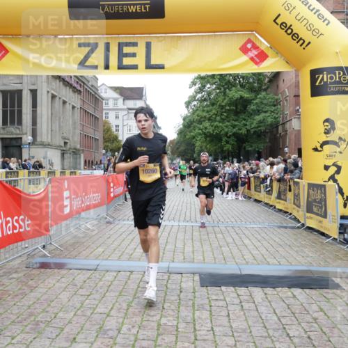 13.09.2026 - Kiel Lauf Yannick Fuchs http://msf.ph/oto/10487533 13.09.2026 10:28:59 Ziel 1514, 2152, 2673, 3951, 4054, 4410, 5213, 7426, 8581, 10163, 10539, 10547, 11278, 11786, 369, 571, 760, 1558, 2072, 2606, 3756, 3825, 4054, 4356, 6421, 6673, 7096, 7361, 7484, 8426, 9704, 11701, 11789, 12308, 296, 494, 1716, 1828, 1891, 3370, 3926, 4190, 4470, 5584, 8072, 10358, 10630, 11855, 12125, 7484, 10260 meine-sportfotos.de