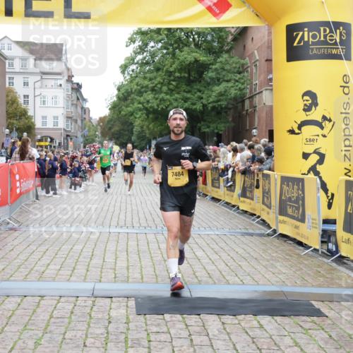 13.09.2026 - Kiel Lauf Yannick Fuchs http://msf.ph/oto/10487537 13.09.2026 10:29:00 Ziel 1514, 2152, 2673, 3370, 3951, 4410, 5213, 7426, 8581, 10163, 10539, 10547, 11278, 11786, 369, 571, 760, 1558, 2072, 2606, 3756, 3825, 4054, 4356, 6421, 6673, 7096, 7361, 8426, 9704, 11701, 11789, 12308, 296, 494, 1716, 1828, 1891, 3926, 4190, 4470, 5584, 8072, 10358, 10630, 11855, 12125, 7484, 10260 meine-sportfotos.de