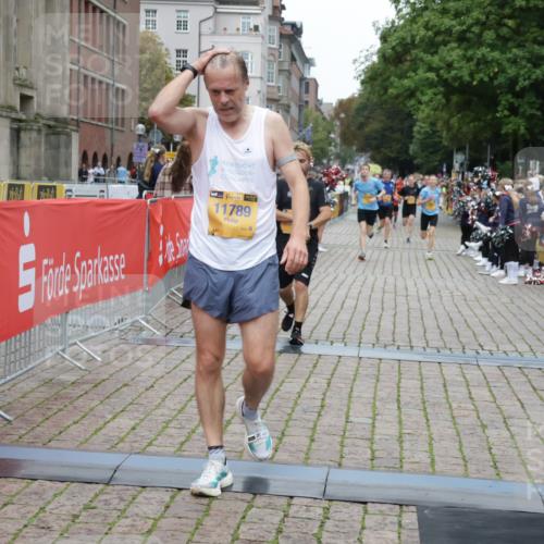 13.09.2026 - Kiel Lauf Yannick Fuchs http://msf.ph/oto/10487562 13.09.2026 10:29:13 Ziel 296, 494, 1514, 1716, 1828, 1891, 2152, 3370, 3926, 4190, 4470, 5584, 7426, 8072, 10358, 11855, 12125, 369, 760, 1514, 2152, 2673, 3756, 3951, 4054, 4356, 4410, 5213, 7096, 7361, 7426, 8581, 9704, 10163, 10539, 10547, 11278, 11701, 11786, 12308, 408, 878, 4336, 4744, 5143, 9984, 10233, 10630, 11222, 11462, 11594, 12093, 12332, 571, 1558, 2606, 3825, 4356, 6673, 8426, 11789 meine-sportfotos.de