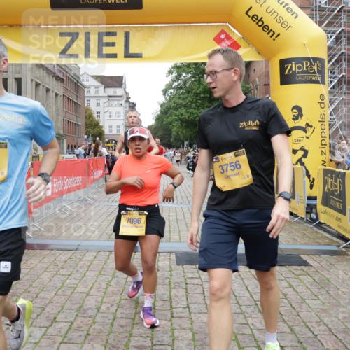 13.09.2026 - Kiel Lauf Yannick Fuchs http://msf.ph/oto/10487585 13.09.2026 10:29:24 Ziel 296, 408, 1828, 4744, 5143, 9984, 10233, 10358, 10630, 11222, 11462, 11594, 12332, 296, 494, 1514, 1716, 1891, 2152, 2673, 3370, 3926, 3951, 4054, 4190, 4410, 4470, 5213, 5584, 7426, 8072, 8581, 10163, 10539, 10547, 11278, 11786, 11855, 12125, 259, 878, 3177, 4336, 6126, 10624, 12093, 12119, 12290, 12675, 369, 760, 3756, 4054, 7096, 7361, 9704, 11701, 11786, 12308 meine-sportfotos.de