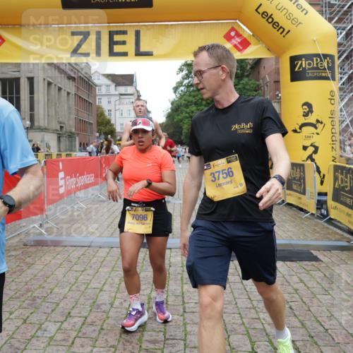 13.09.2026 - Kiel Lauf Yannick Fuchs http://msf.ph/oto/10487586 13.09.2026 10:29:24 Ziel 296, 408, 1828, 4744, 5143, 9984, 10233, 10358, 10630, 11222, 11462, 11594, 12332, 296, 494, 1514, 1716, 1891, 2152, 2673, 3370, 3926, 3951, 4054, 4190, 4410, 4470, 5213, 5584, 7426, 8072, 8581, 10163, 10539, 10547, 11278, 11786, 11855, 12125, 259, 878, 3177, 4336, 6126, 10624, 12093, 12119, 12290, 12675, 369, 760, 3756, 4054, 7096, 7361, 9704, 11701, 11786, 12308 meine-sportfotos.de